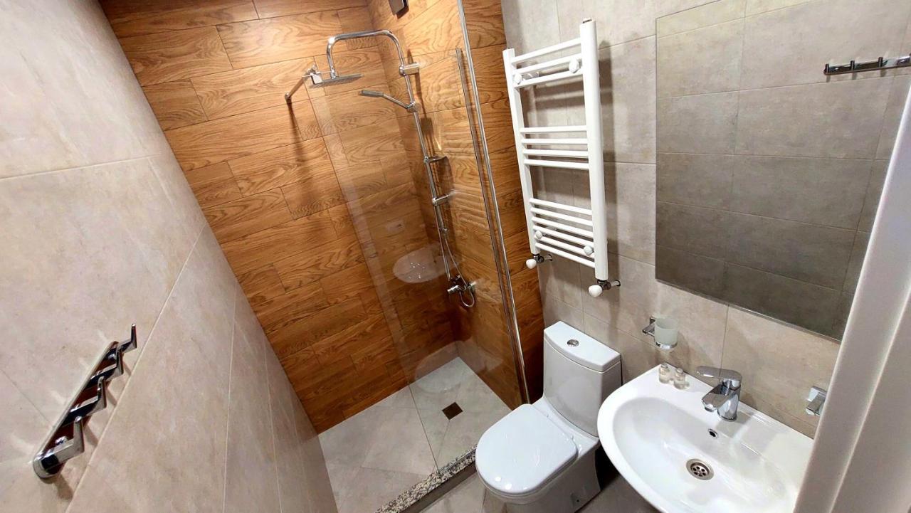 Falcon Boutique Hotel Tbilisi Eksteriør bilde