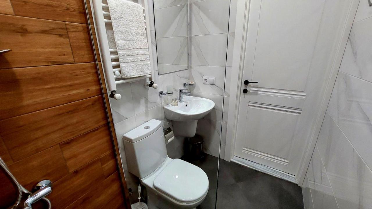 Falcon Boutique Hotel Tbilisi Eksteriør bilde